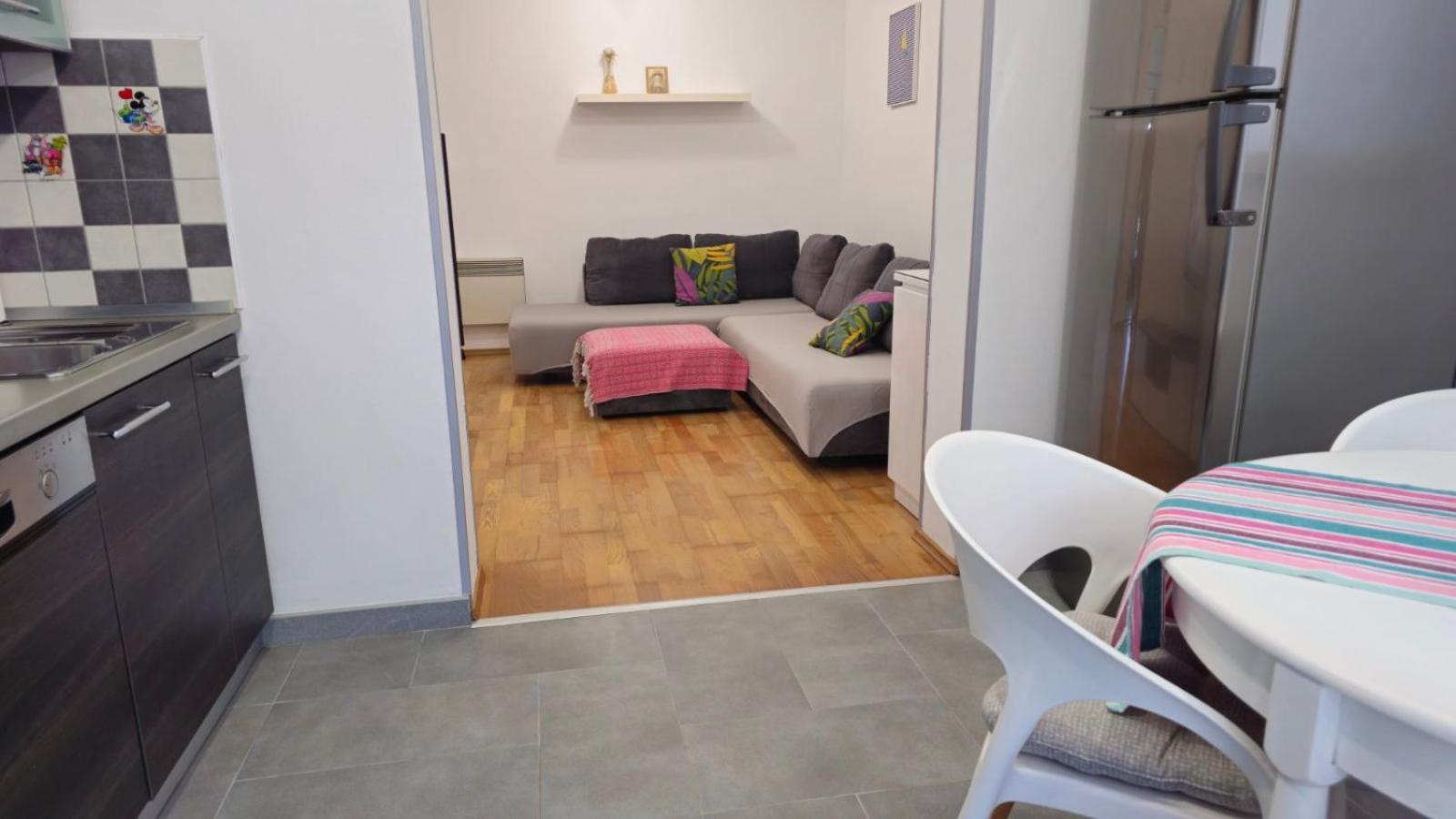 Apartment With Garden In Barbariga Kültér fotó
